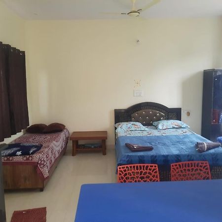 Nandi Skandagiri Guest House エクステリア 写真