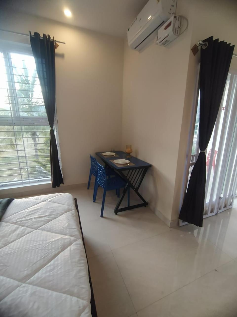 Nandi Skandagiri Guest House エクステリア 写真